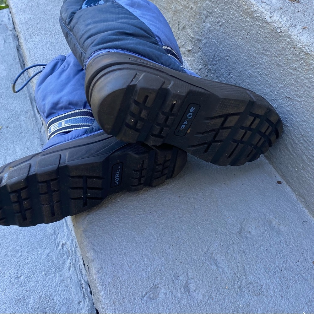 Sorel snow boots